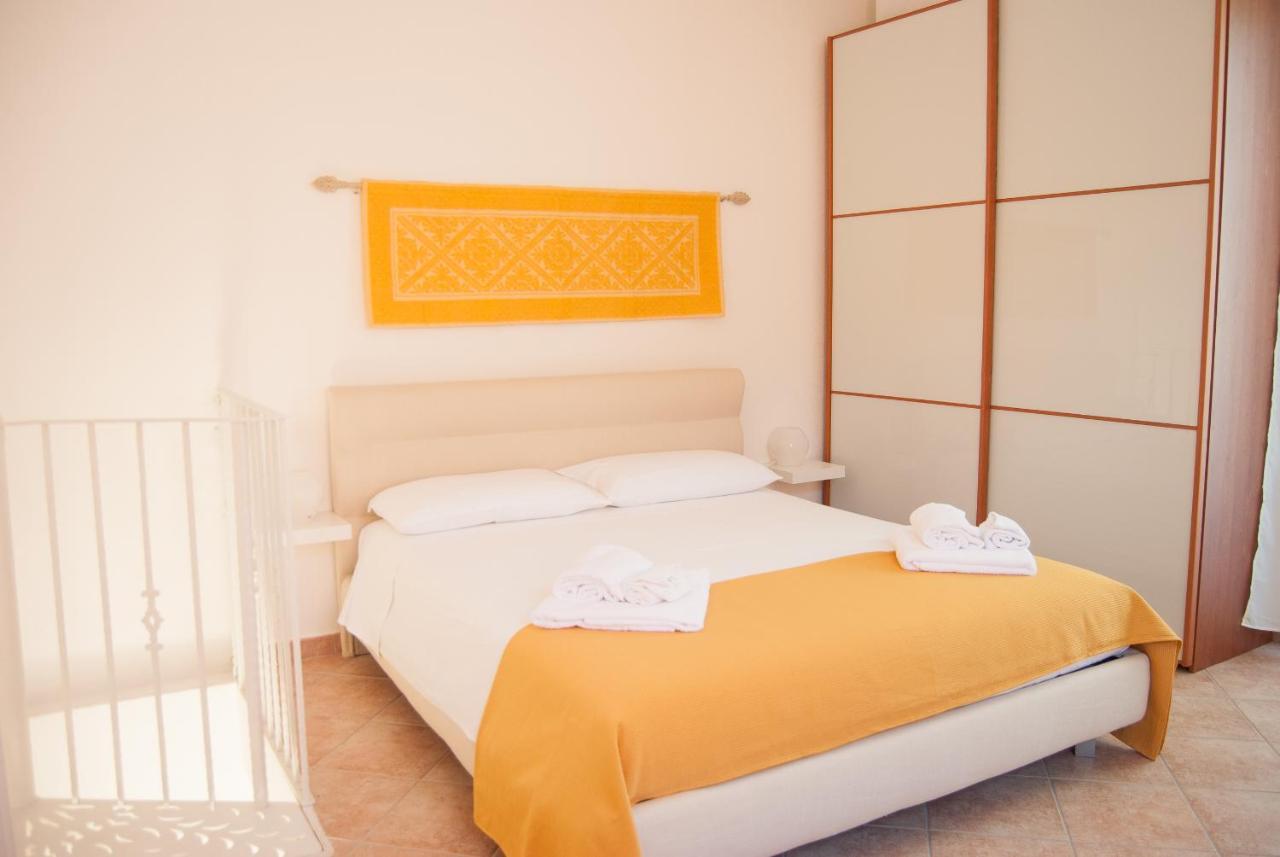 Sotza'S Little House Villa Padru Ngoại thất bức ảnh